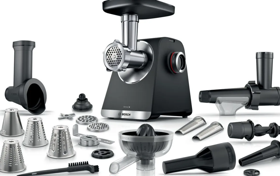 Bosch MFWS682B köttkvarn, elektrisk, med tillbehör