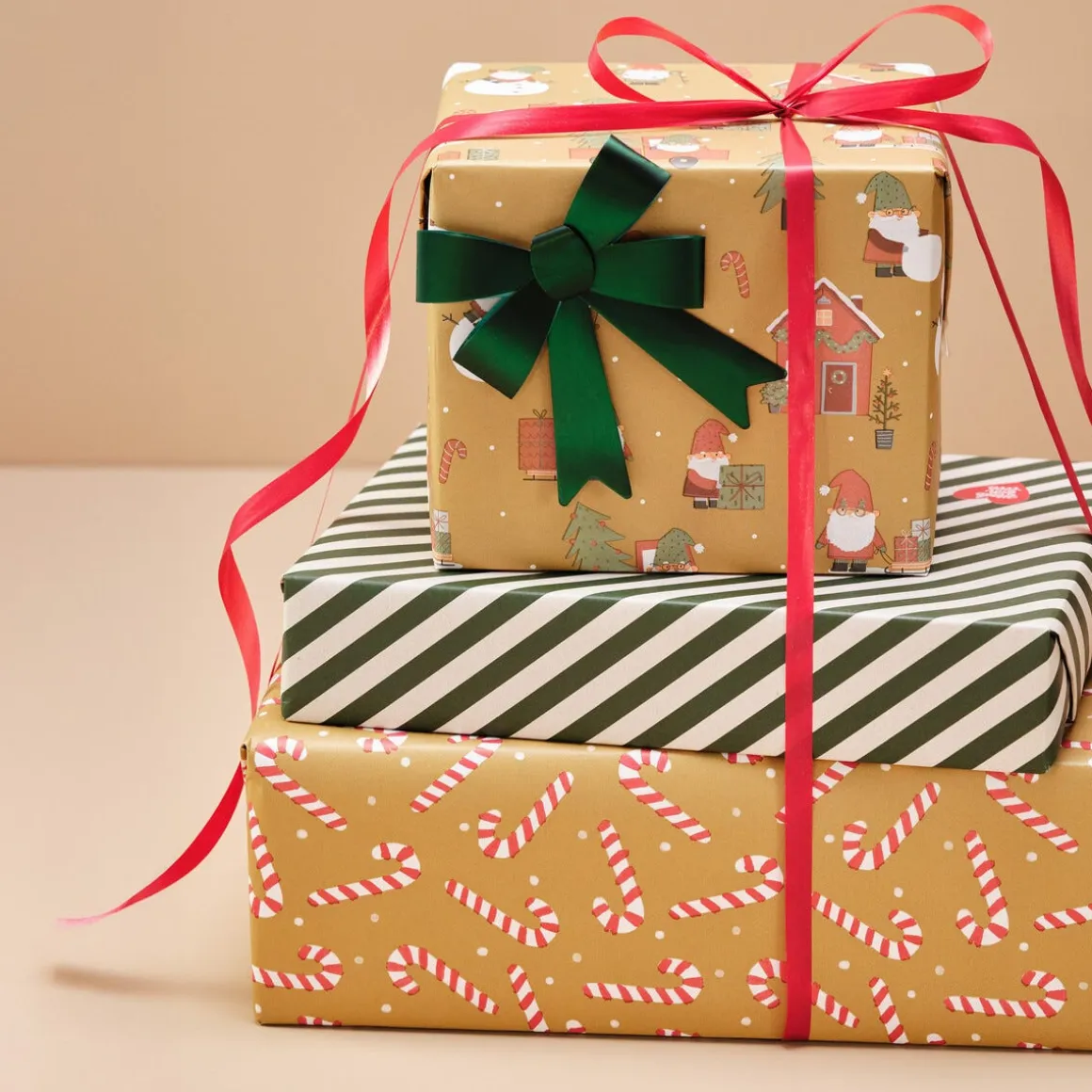 Julpapper julmotiv 70 cm x 4 m