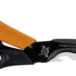 Multifunktionssax Fiskars Cut+More